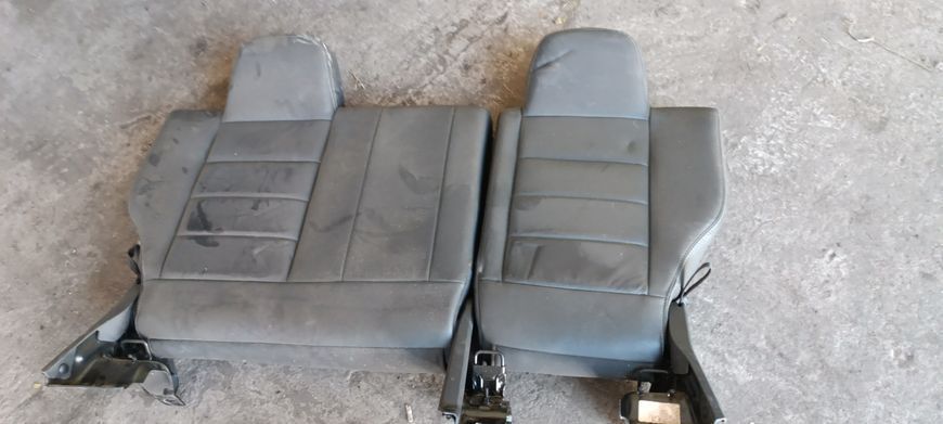 1RS38XDVAB Chrysler спинка заднего ряда сидений 1RS38XDVAB фото