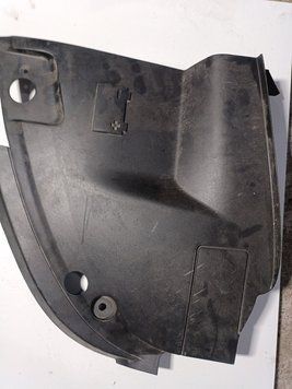 7H0119517A VAG Крышка защита аккумулятора vw t5 7H0119517A фото